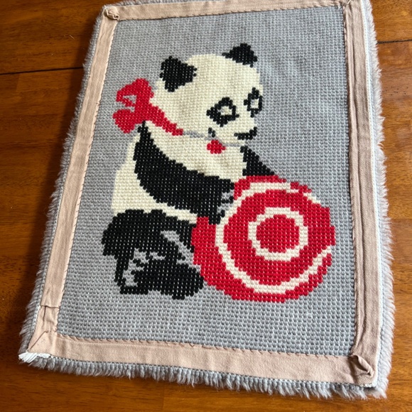 Vintage Handmade Latch Hook Shag Rug Panda Bear Playroom Nursery Bathroom - Picture 6 of 11